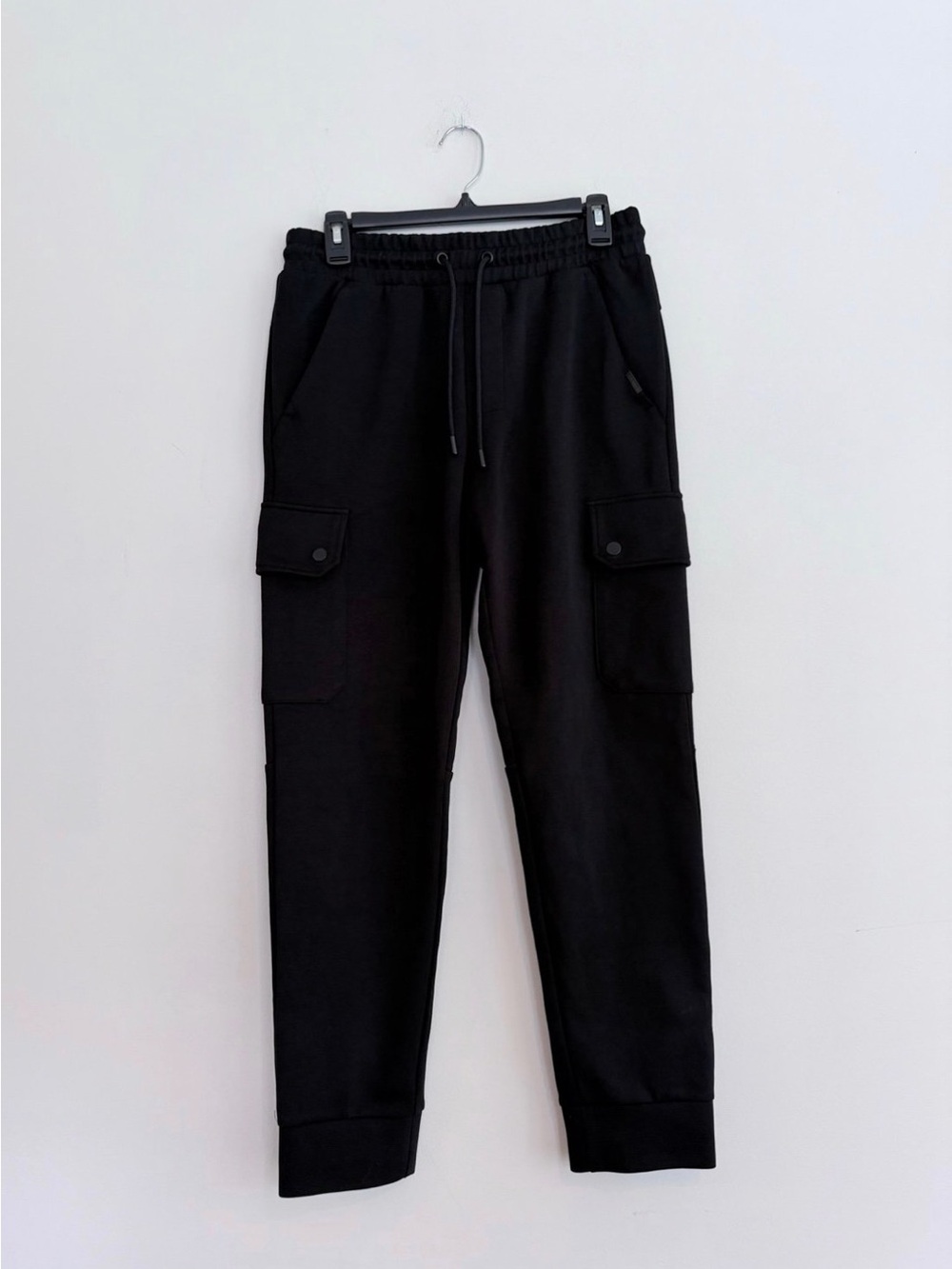 H&M men’s Black Cargo Joggers Slim Fit Size Small Sweatpants Streetwear